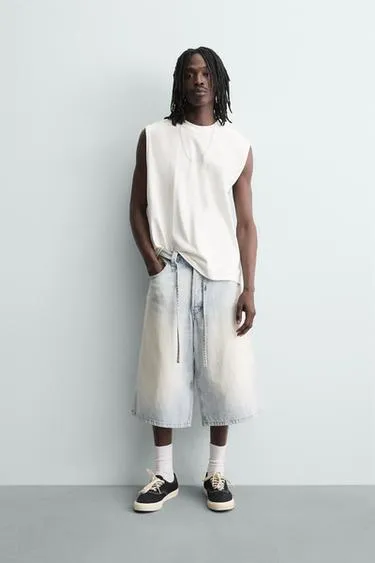 Майка с эффектом потертости