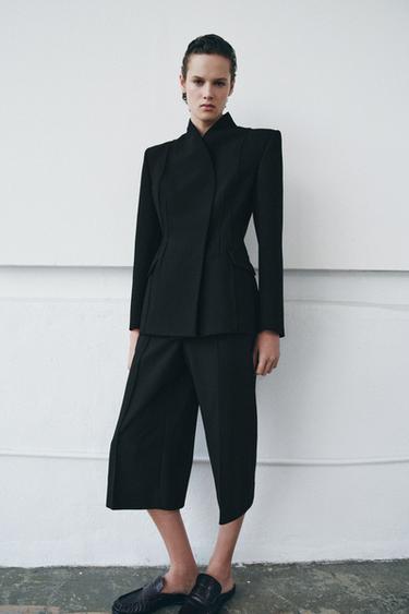 Zara Прямые шорты со стрелками — ZW COLLECTION