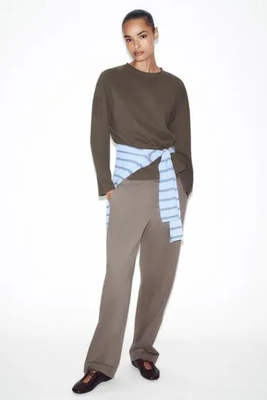 Футболка с длинным рукавом и текстурой