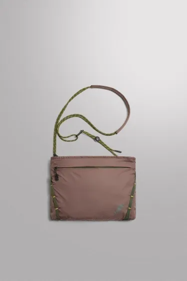 Спортивная сумка через плечо