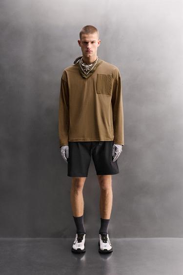 Zara Футболка с длинными рукавами и карманом