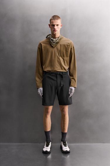 Zara Шорты-карго из высокотехнологичной ткани купить с доставкой.