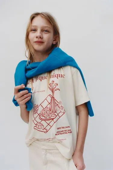 Футболка с вышивкой и надписью- Заказать в России