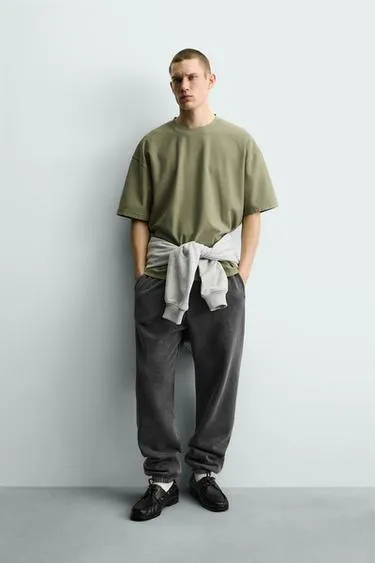 Базовая футболка из рельефной ткани- Заказать в России