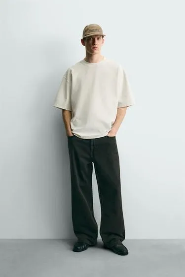 Базовая футболка из рельефной ткани