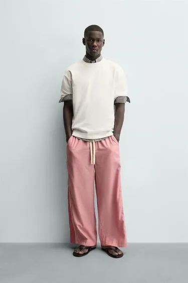 Футболка с принтом в виде кубиков- Заказать в России