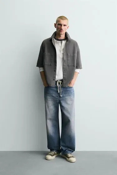 Рубашка с карманами и текстурой- Заказать в России