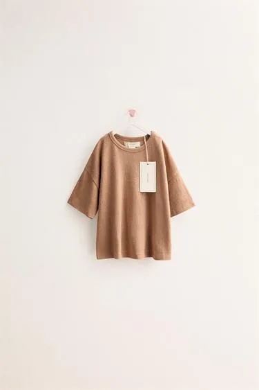 Zara Timeless — футболка из хлопка и льна- Заказать в России
