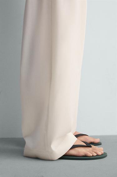 Zara Сандалии с ремешками купить с доставкой.