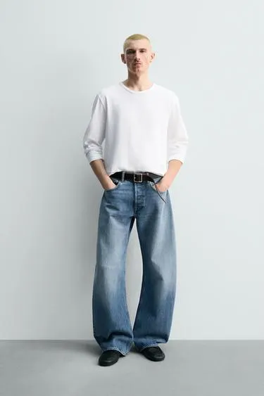 Футболка с длинными рукавами