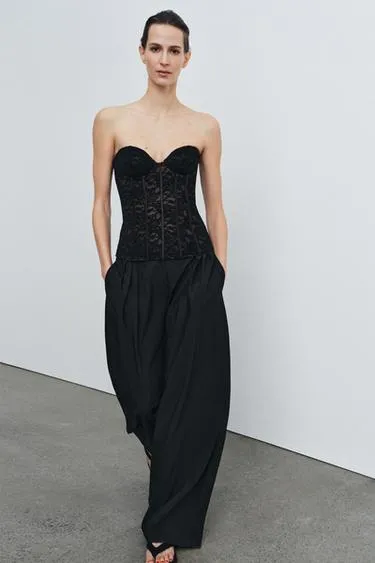 Кружевной корсет