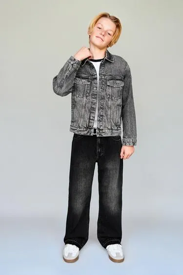 Джинсовая куртка- Заказать в России