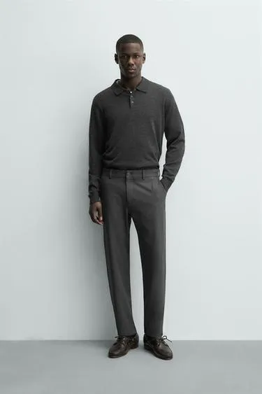 Брюки чинос из комфортной рельефной ткани