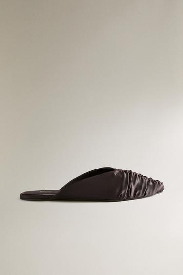 Zara Сабо из плотного атласа с плиссировкой