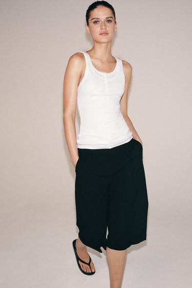 Zara Топ в рубчик с пуговицами