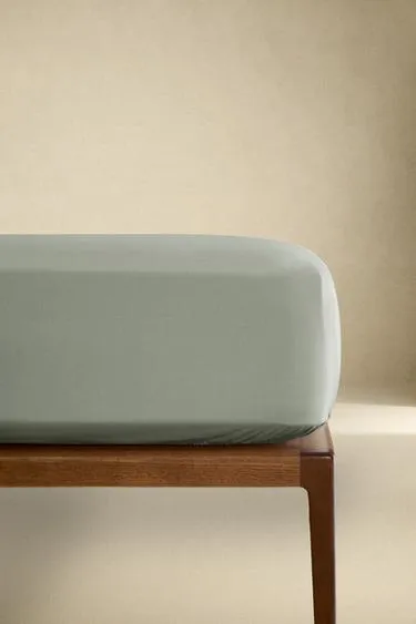Простынь на резинке percale | 30 см (300 нитей)- Заказать в России