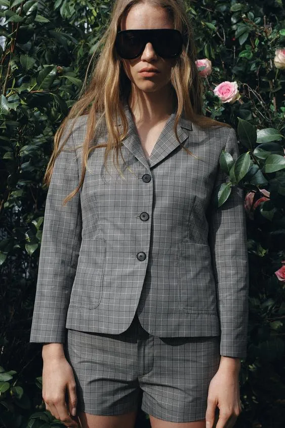 Шорты в клетку — коллекция Zara «Zw»