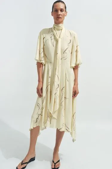 Платье с принтом и завязками — коллекция Zara «Zw»
