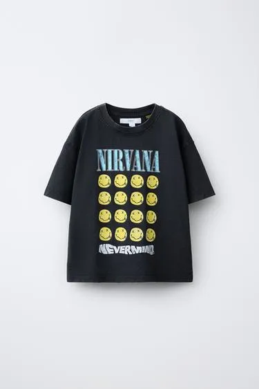 Футболка с эффектом потертости и принтом Nirvana ®- Заказать в России