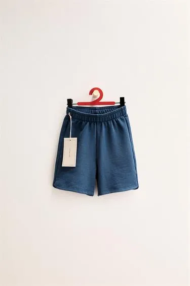 Zara «Timeless» - однотонные шорты