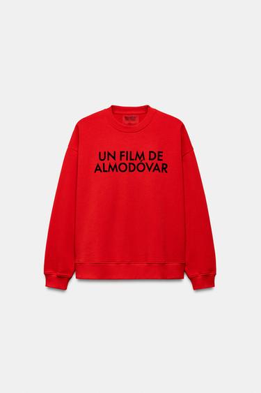 Zara Свитшот ALMODóVAR с лозунгом