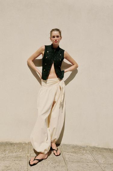 Zara Облегающий жилет с навесными петлями