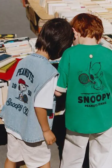 Футболка с принтом Snoopy Peanuts™