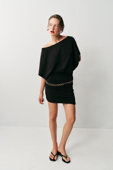 Zara Короткое платье со сборками и поясом
