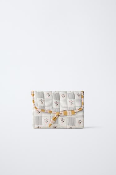 Zara Стеганый сменный матрас для беременных купить с доставкой.