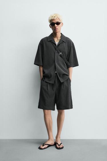 Zara Свободные бермуды с тиснением