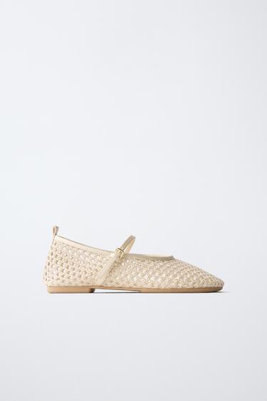 Zara Туфли-балетки с вырезным узором купить с доставкой.