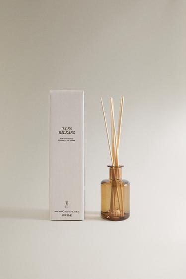 Zara Диффузор с ароматическими палочками (100 мл) ILLES BALEARS купить с доставкой.