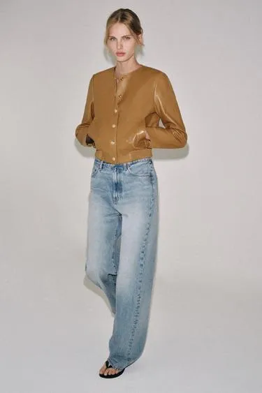 Бомбер из 100% кожи — коллекция Zara «Zw»