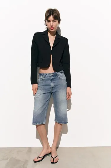 Укороченный приталенный блейзер- Заказать в России