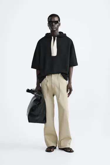 Худи с завязками