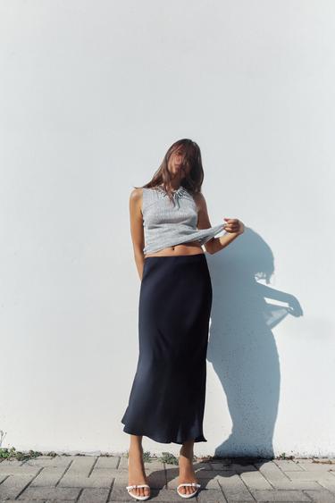 Zara Атласная юбка миди