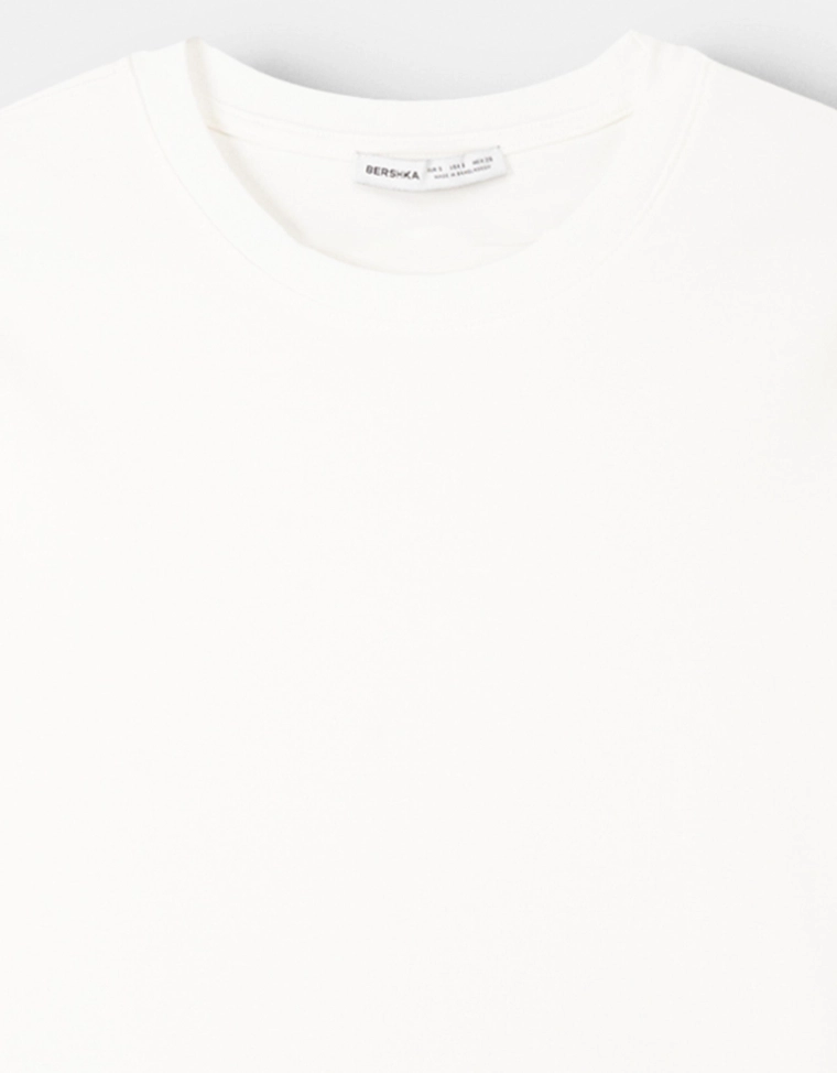 Футболка из плотного хлопка