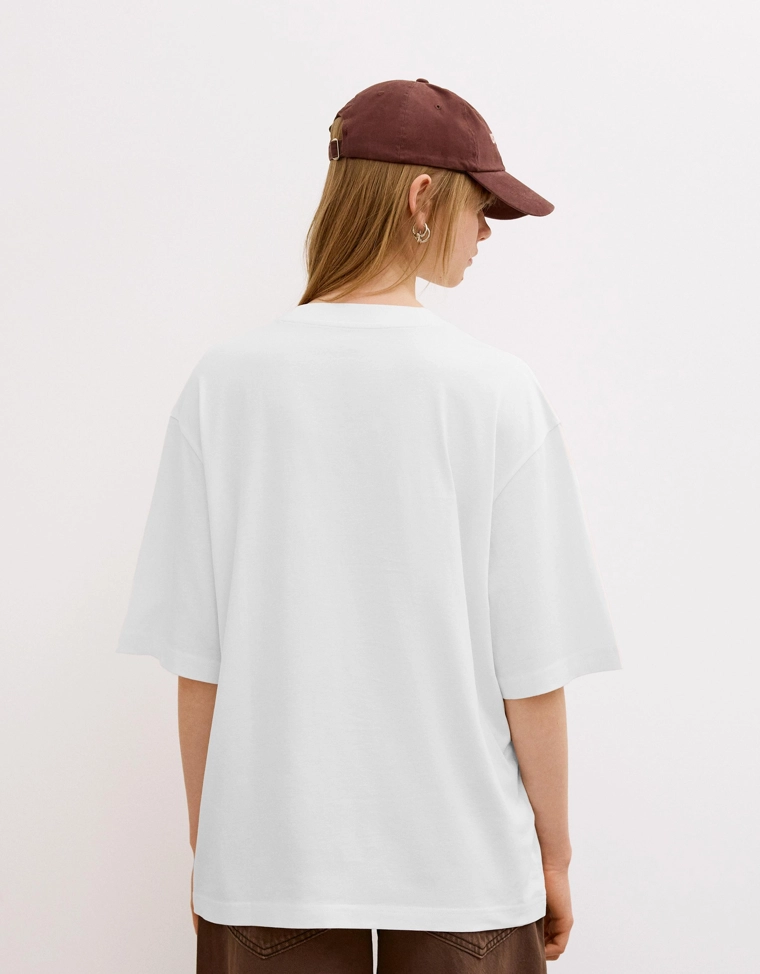 Футболка с короткими рукавами и принтом