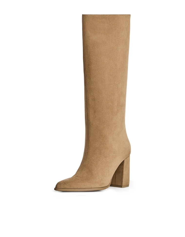 Сапоги на широком каблуке