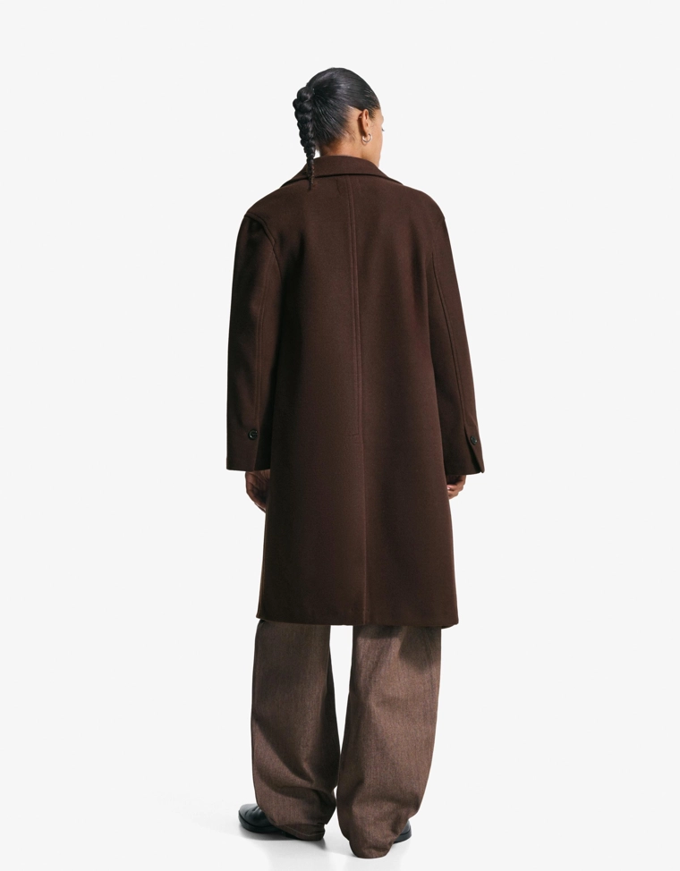 Длинное пальто из мягкой ткани