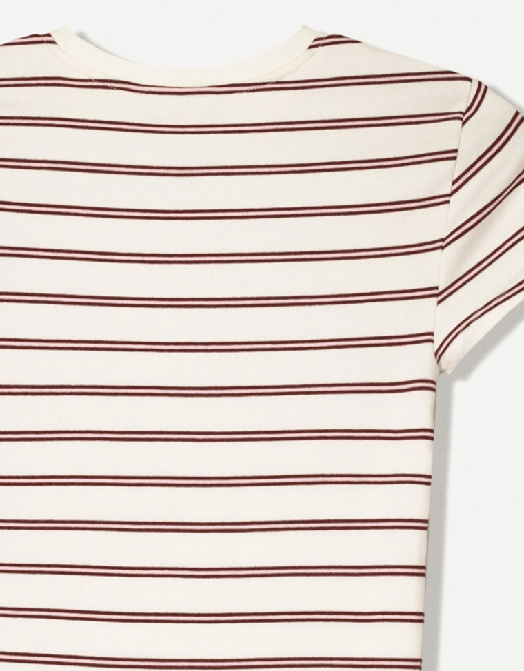 Футболка с круглым вырезом