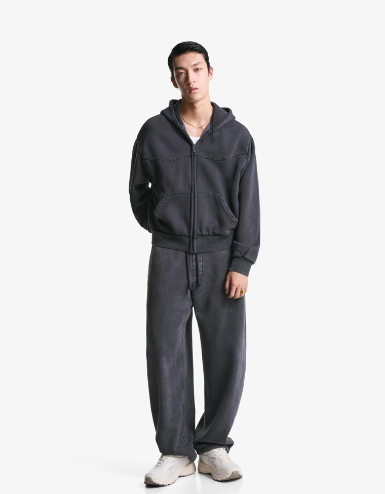 Джинсы-бананы