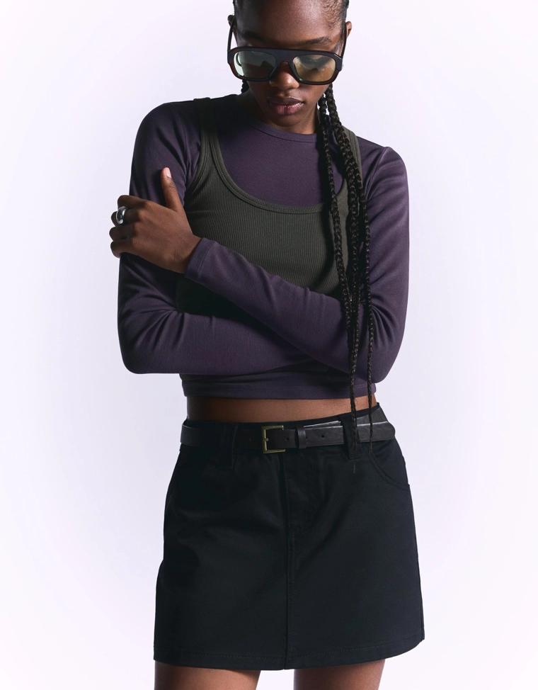 Мини-юбка с ремнем