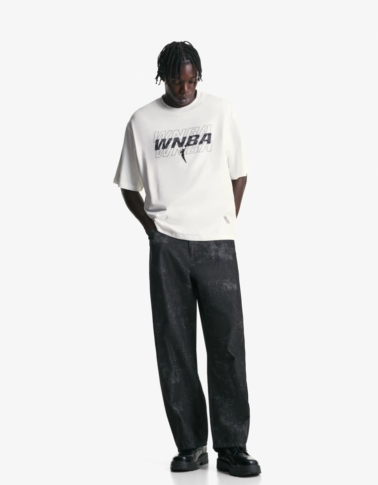 Спортивная футболка WNBA с короткими рукавами и цифровым принтом