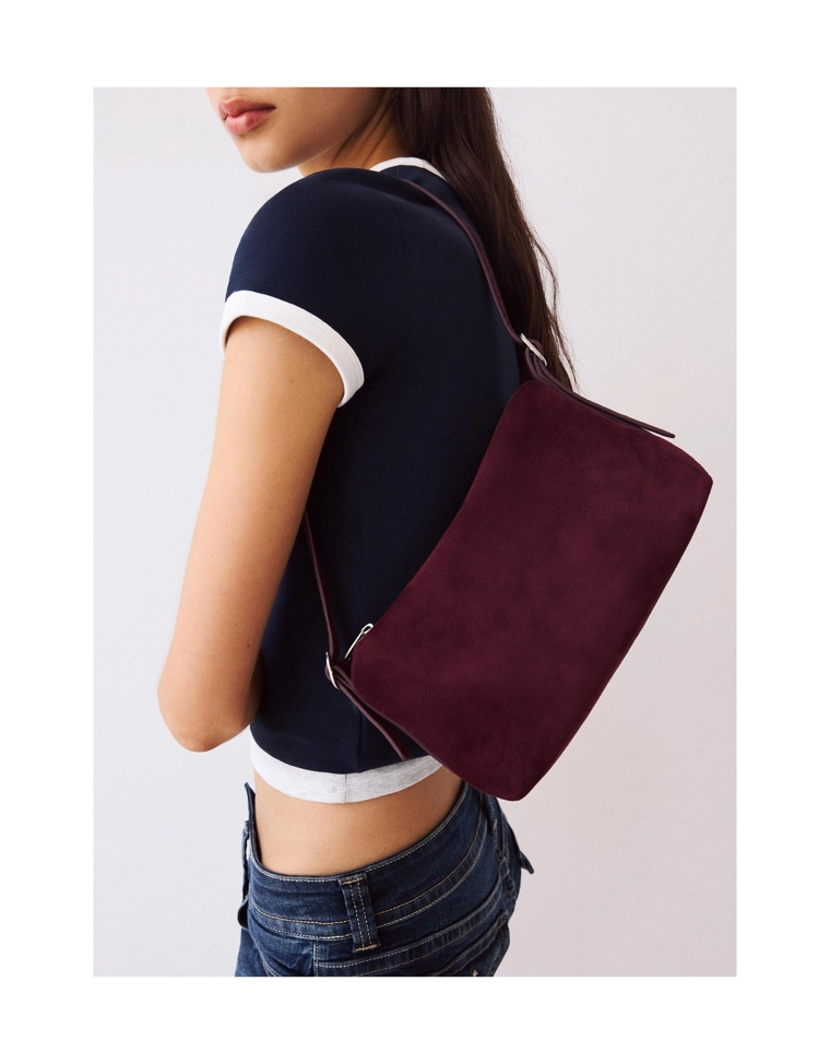 Мини-сумка из искусственной замши