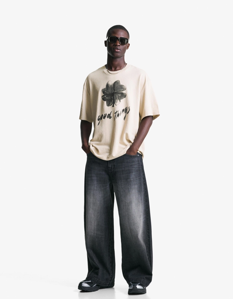 Футболка с короткими рукавами из рельефной ткани с принтом