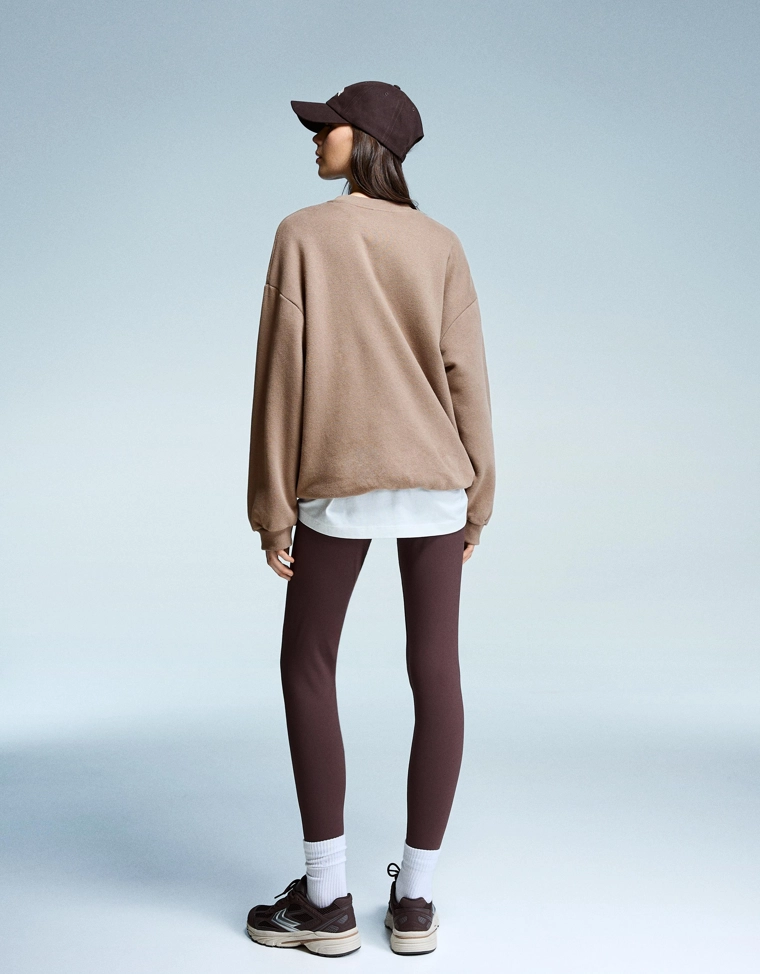 Толстовка оверсайз с карманами