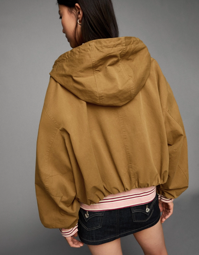 Куртка с капюшоном