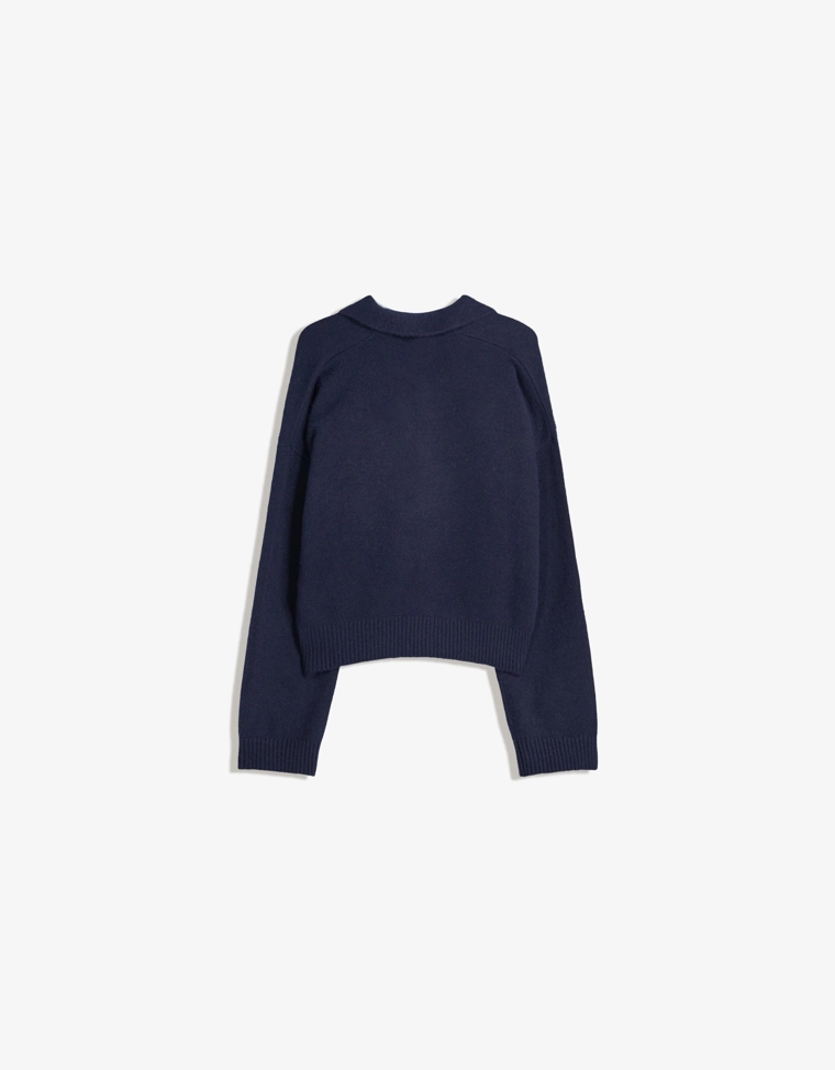 Свитер с воротником поло