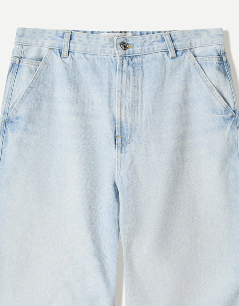 Джинсовые шорты-бермуды в скейтерском стиле